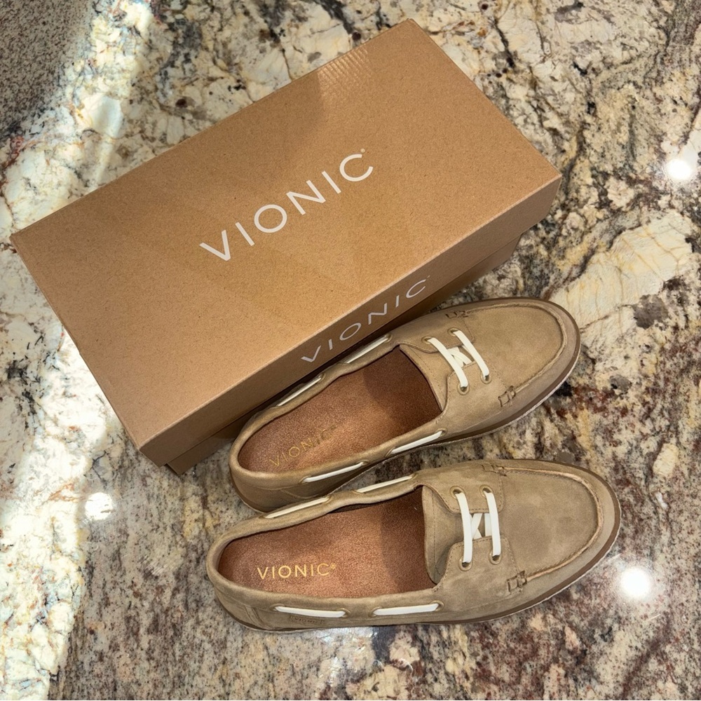 Vionic Loafers NIB SZ 8.5 - Picture 9 of 12